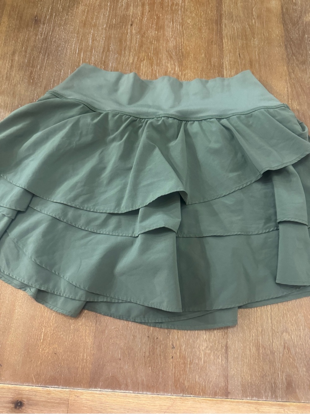aerie Olive Green Tiered Ruffle Skirt
